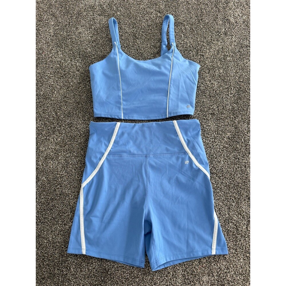 Marika 2-Piece Activewear Set Womens L Blue Crop Tank & Biker Shorts